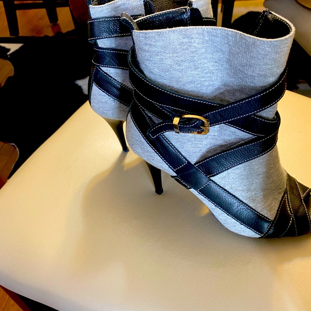 Women boots